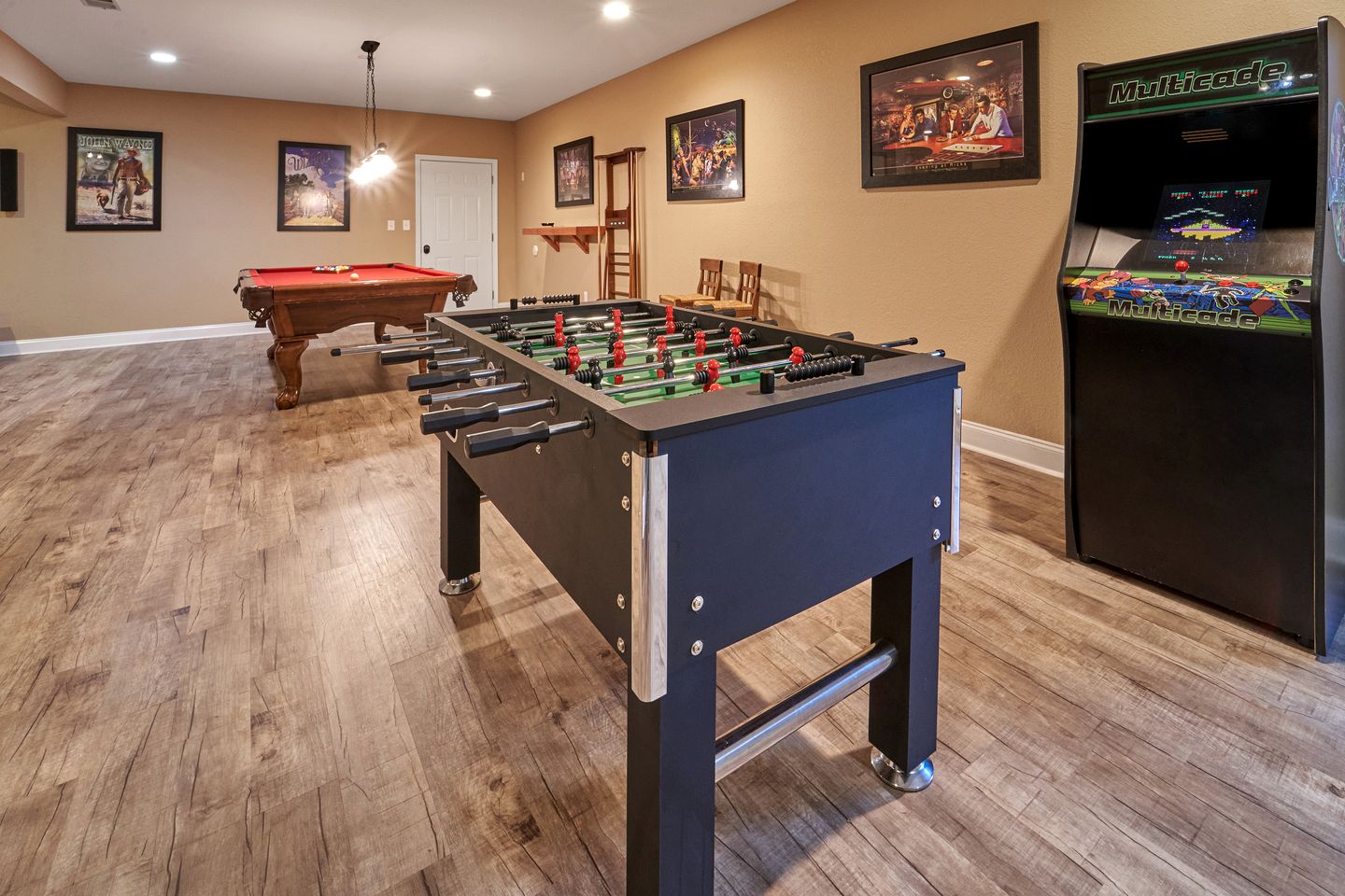 Stunning Cottage with Hot-tub, Barbecue and Games in Gatlinburg, Tennessee