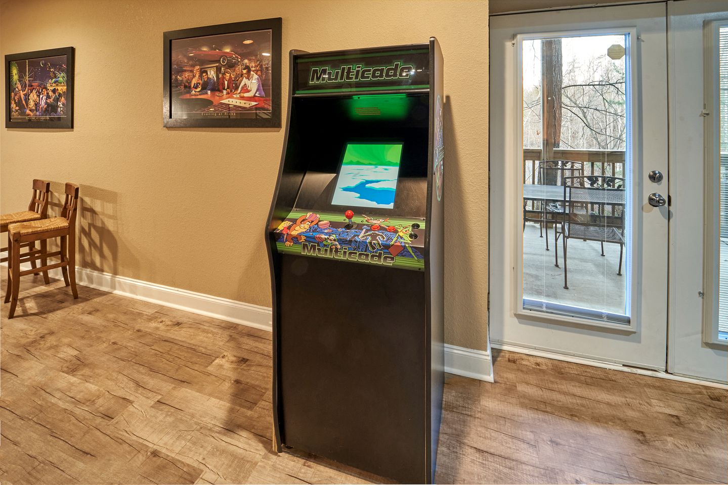 Stunning Cottage with Hot-tub, Barbecue and Games in Gatlinburg, Tennessee