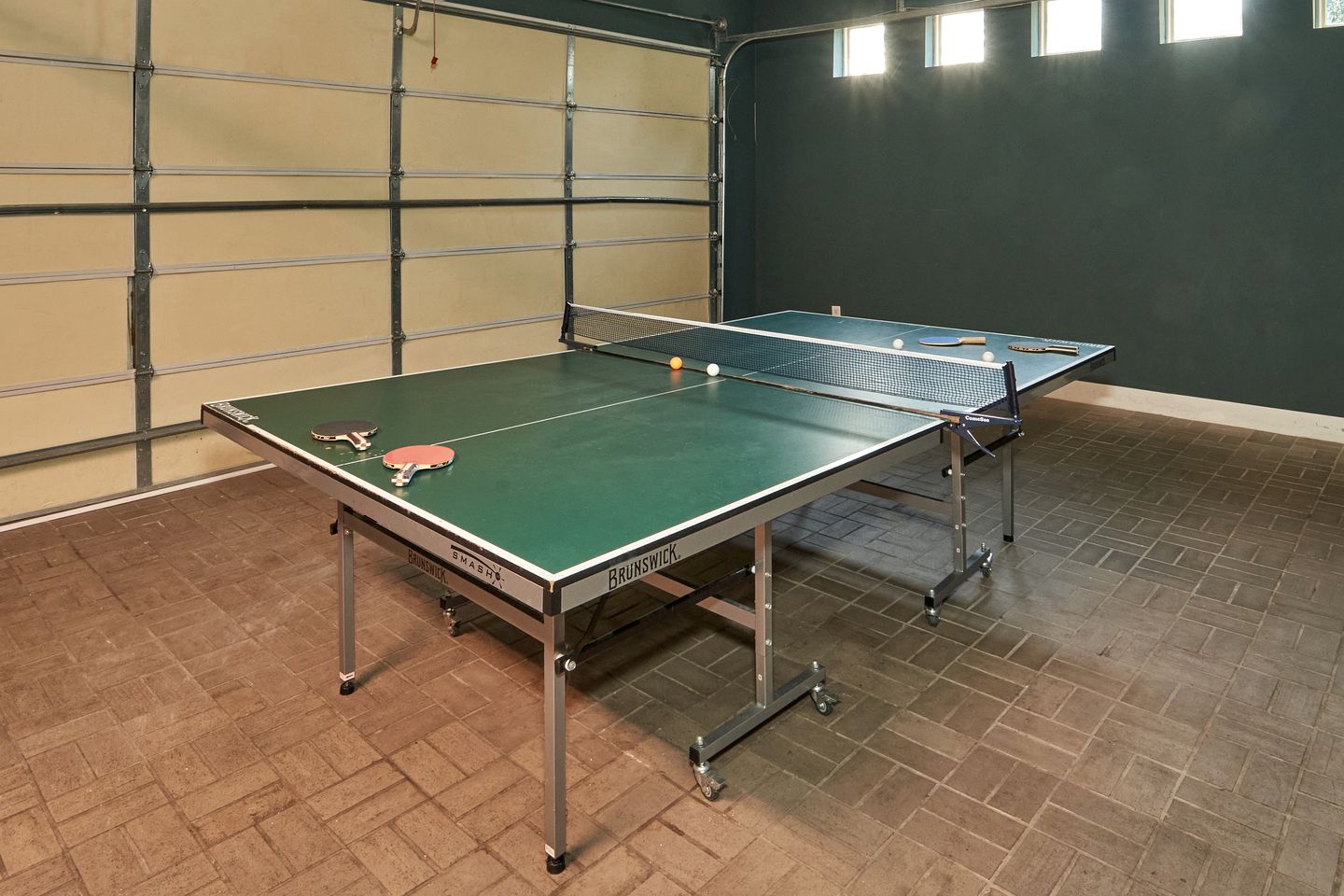 Stunning Cottage with Hot-tub, Barbecue and Games in Gatlinburg, Tennessee