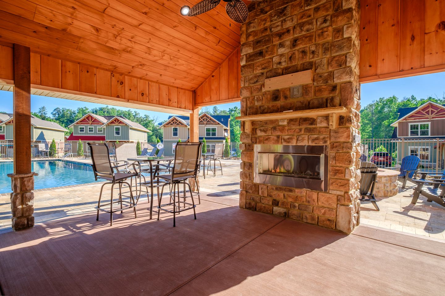 Tennessee Wilderness Retreat: Experience Luxe Glamping in this Comfortable Rental with Games Room