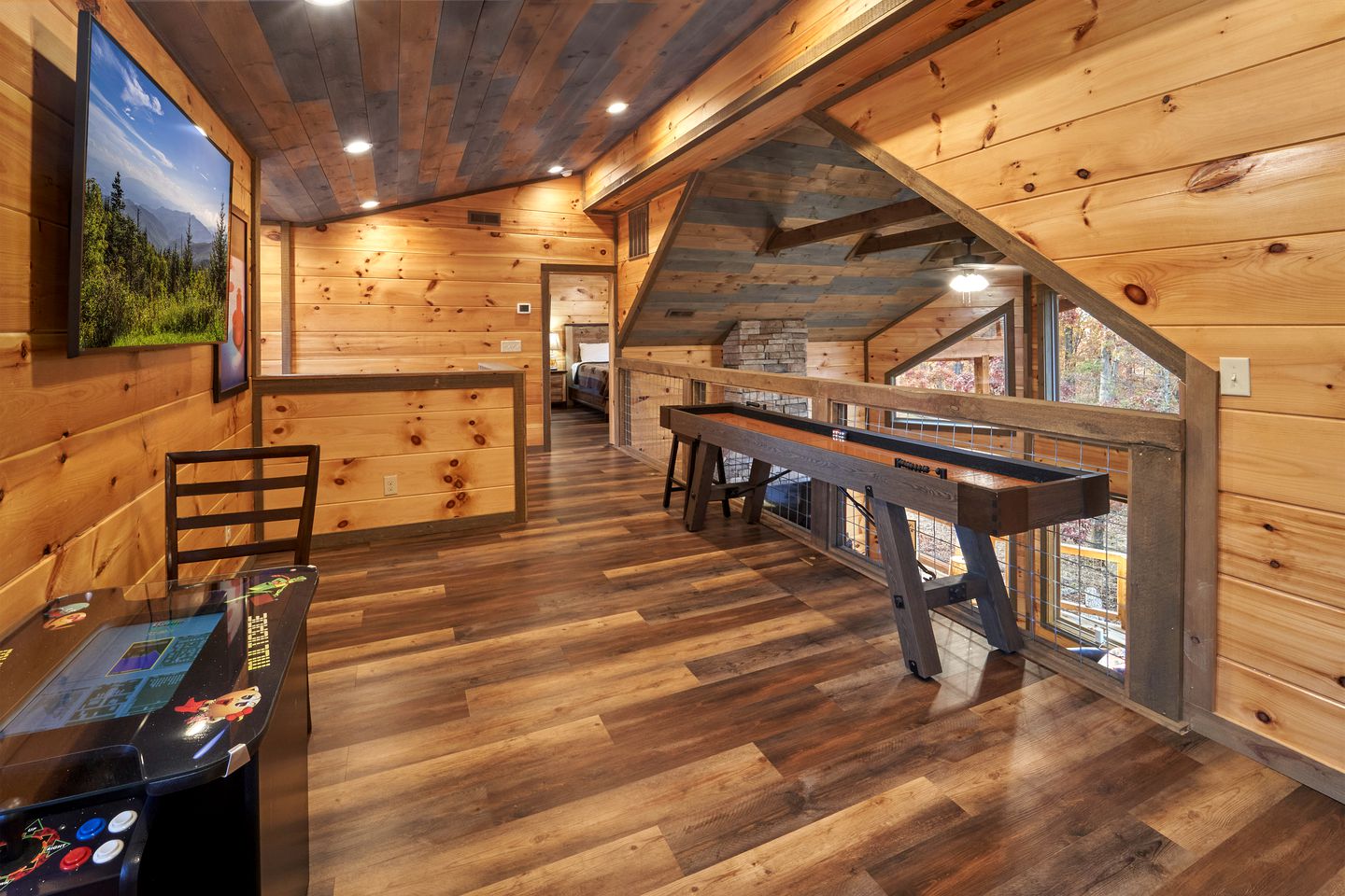 Escape to Paradise: Great Smoky Mountains Cabin with Exclusive Heated Pool