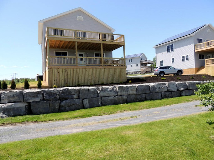 Angel Rock Waterfront Cottages and Vacation Homes 5 Bedroom Vacation