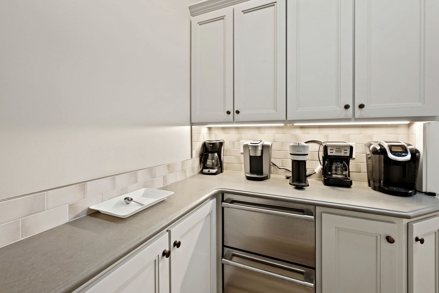 Cheerful Beach House with Swimming Pool in Georgetown, South Carolina