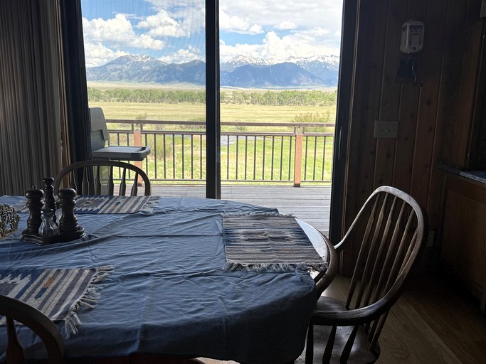 Vacation Rentals (United States of America, Ennis, Montana)