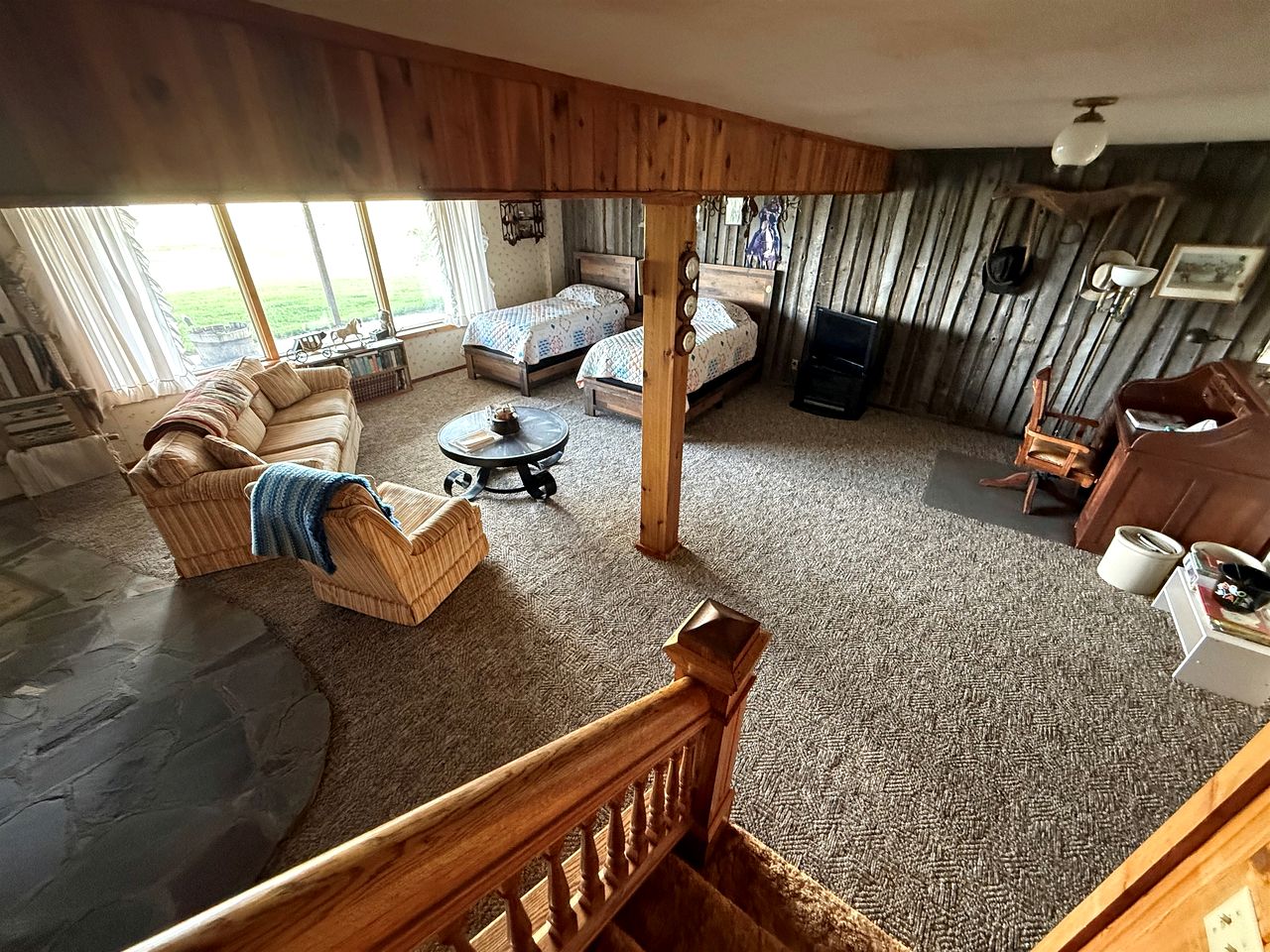 Charming Riverfront Guest House with Deck Overlooking Madison River, Near Ennis, Montana