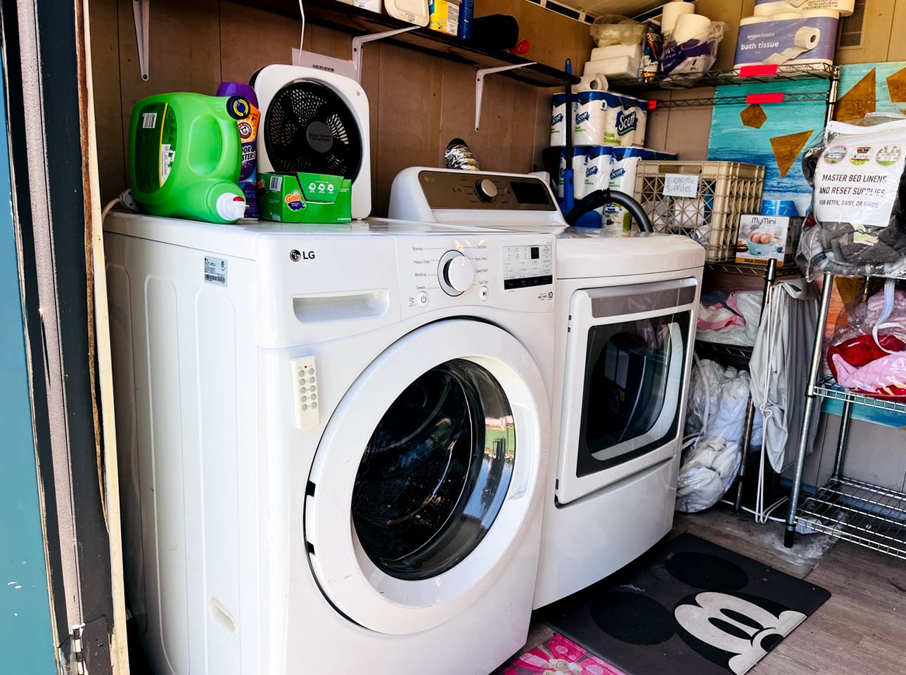 Romantic Hillside Tiny House with Scenic Views & Private Patio Near San Diego, El Cajon CA