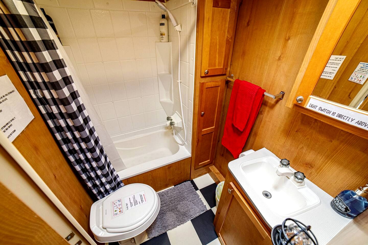 Bright Retro Family Trailer with Vintage Charm & Private Yard Near San Diego Attractions, El Cajon CA