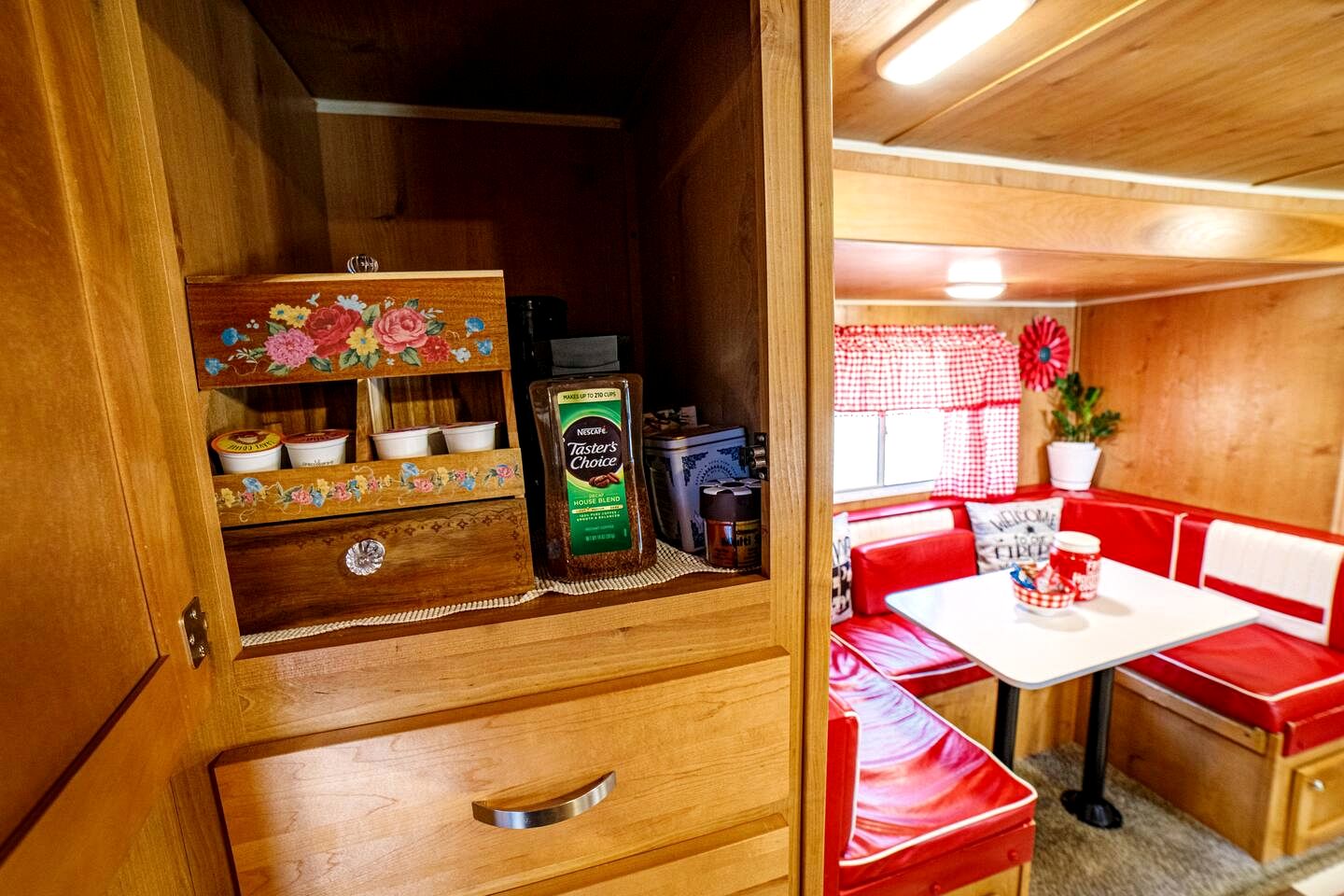 Bright Retro Family Trailer with Vintage Charm & Private Yard Near San Diego Attractions, El Cajon CA