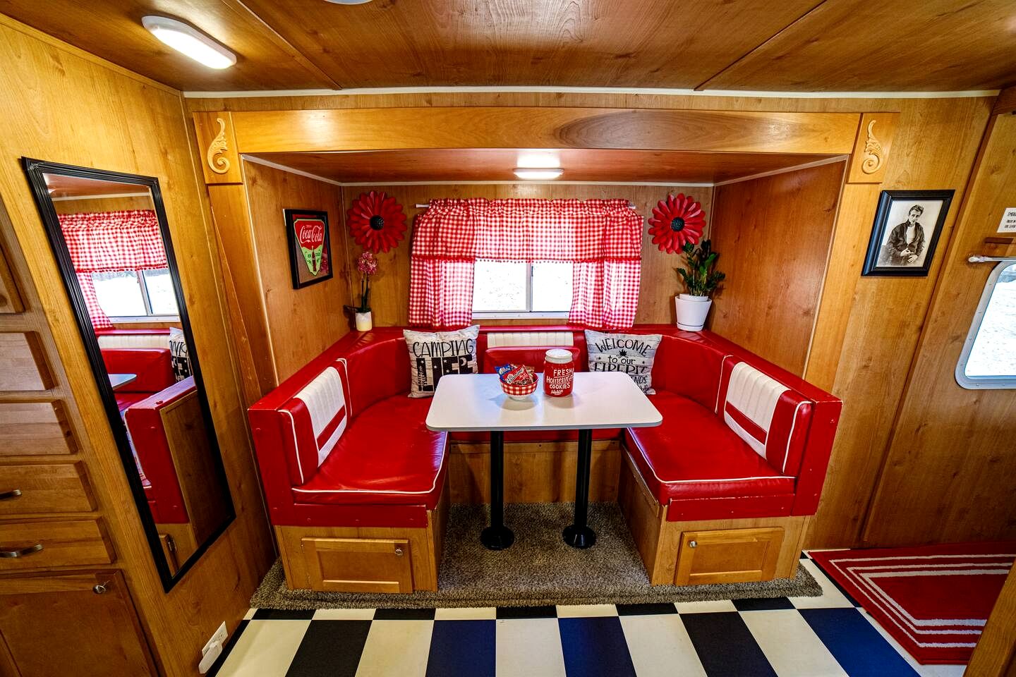 Bright Retro Family Trailer with Vintage Charm & Private Yard Near San Diego Attractions, El Cajon CA