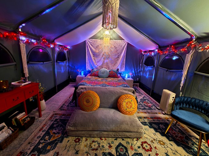 Safari Tents (United States of America, Del Rio, Tennessee)