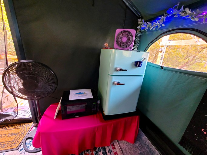Safari Tents (United States of America, Del Rio, Tennessee)