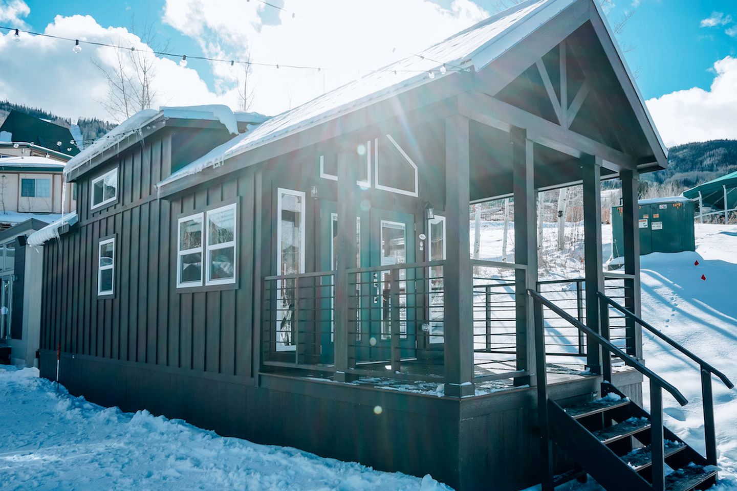 Impressive Tiny House Rental for Great Mountain Getaways in Colorado