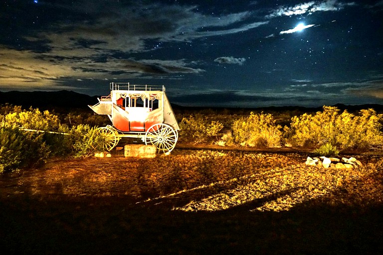 Caravans (Yucca, Arizona, United States)