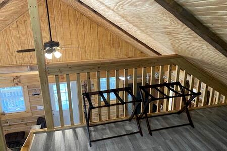 Cabins (United States of America, Birdseye, Indiana)