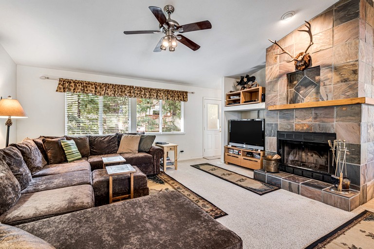 Cabins (United States of America, Groveland, California)