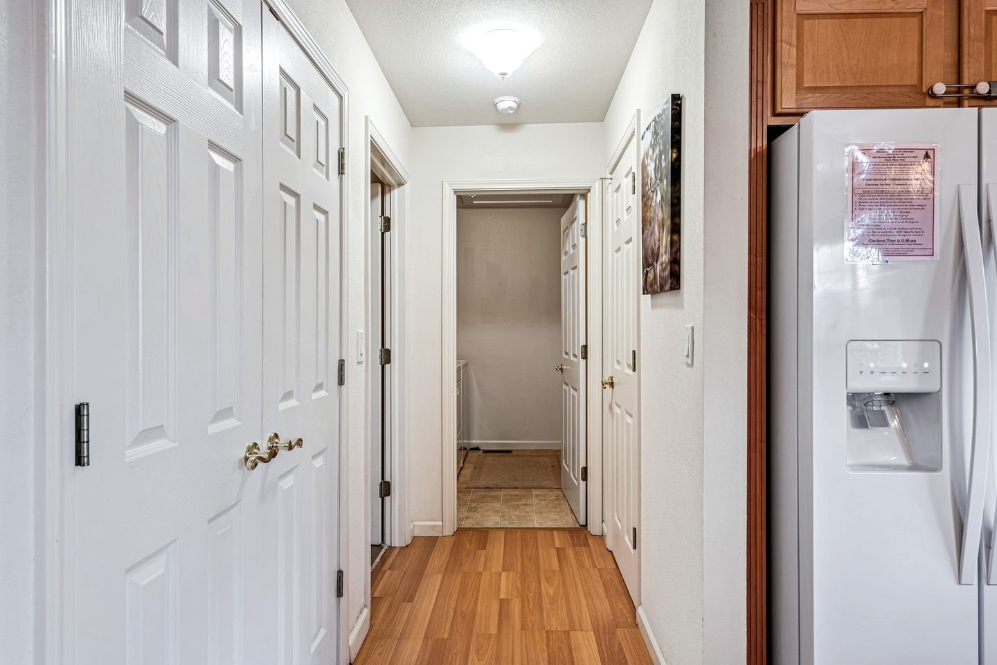 Mountain Retreat with Furnished Deck, BBQ and Fire Pit in Groveland, California