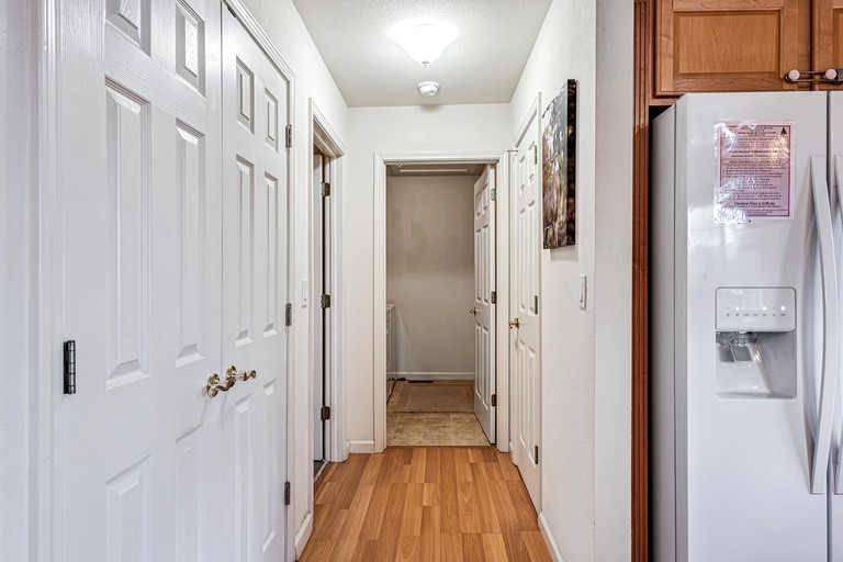 Cabins (United States of America, Groveland, California)