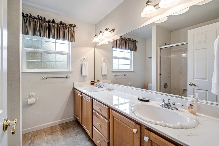 Cabins (United States of America, Groveland, California)