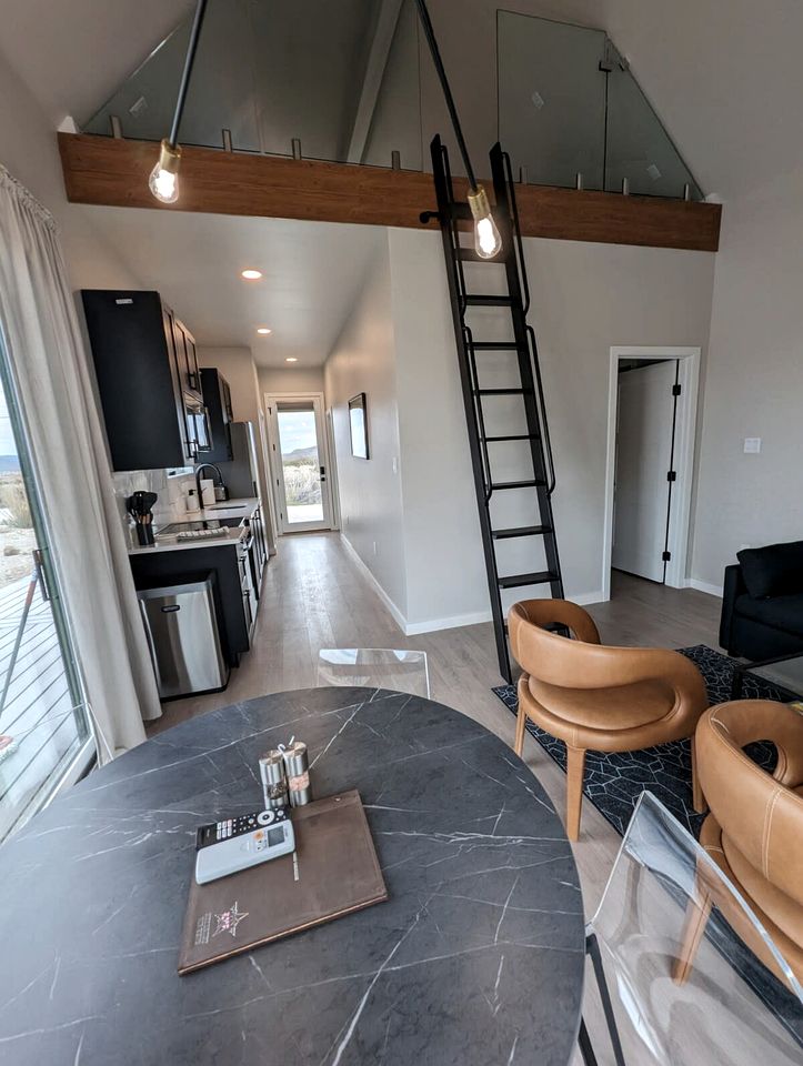 Stardust Luxury Cottage with loft & a great view in Terlingua, Texas