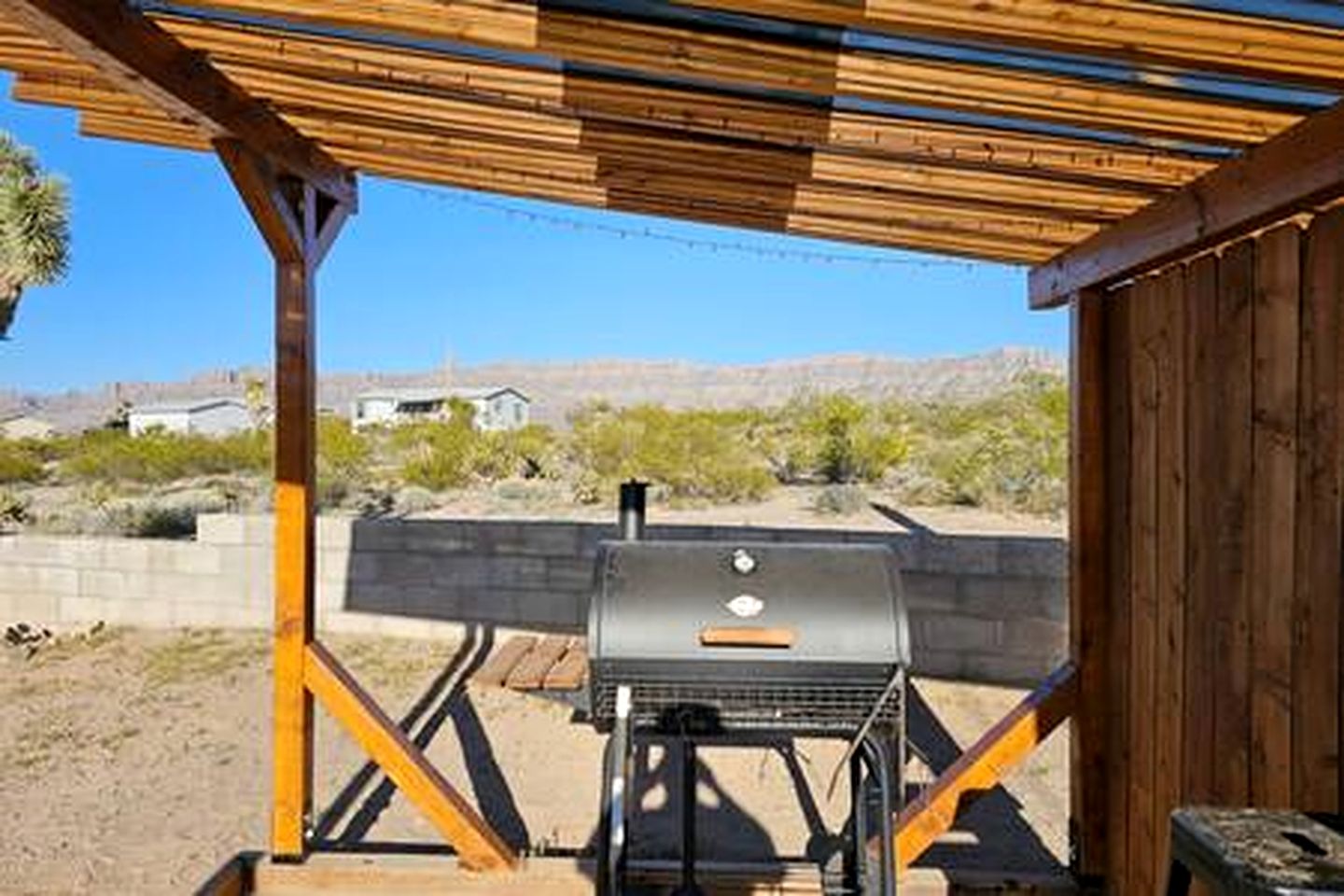 Stunning Vacation Rental with Foosball and Barbecue in Meadview, Arizona