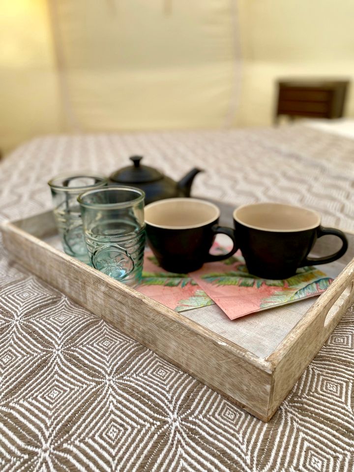 Exquisite Lakeside Bell Tent Haven near Rutland Water in Rutland