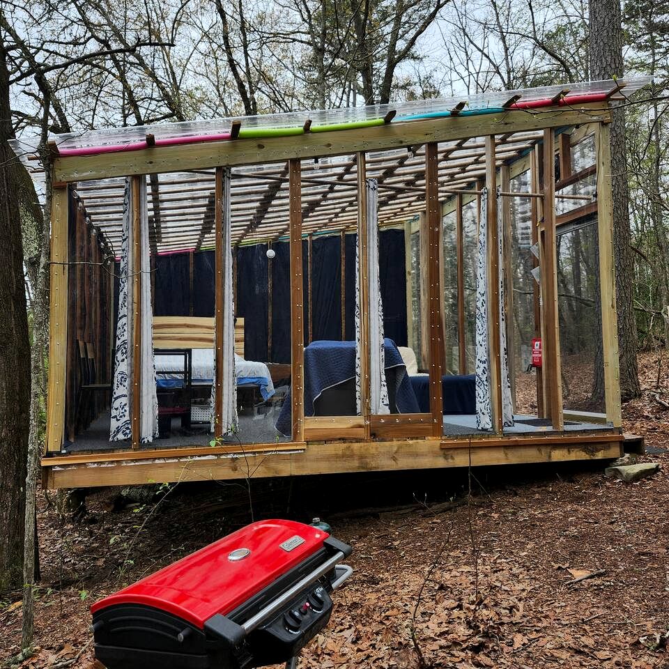 Secluded Forest Cabin with Clear Roof for Stargazing near Watts Bar Lake – Grandview, TN