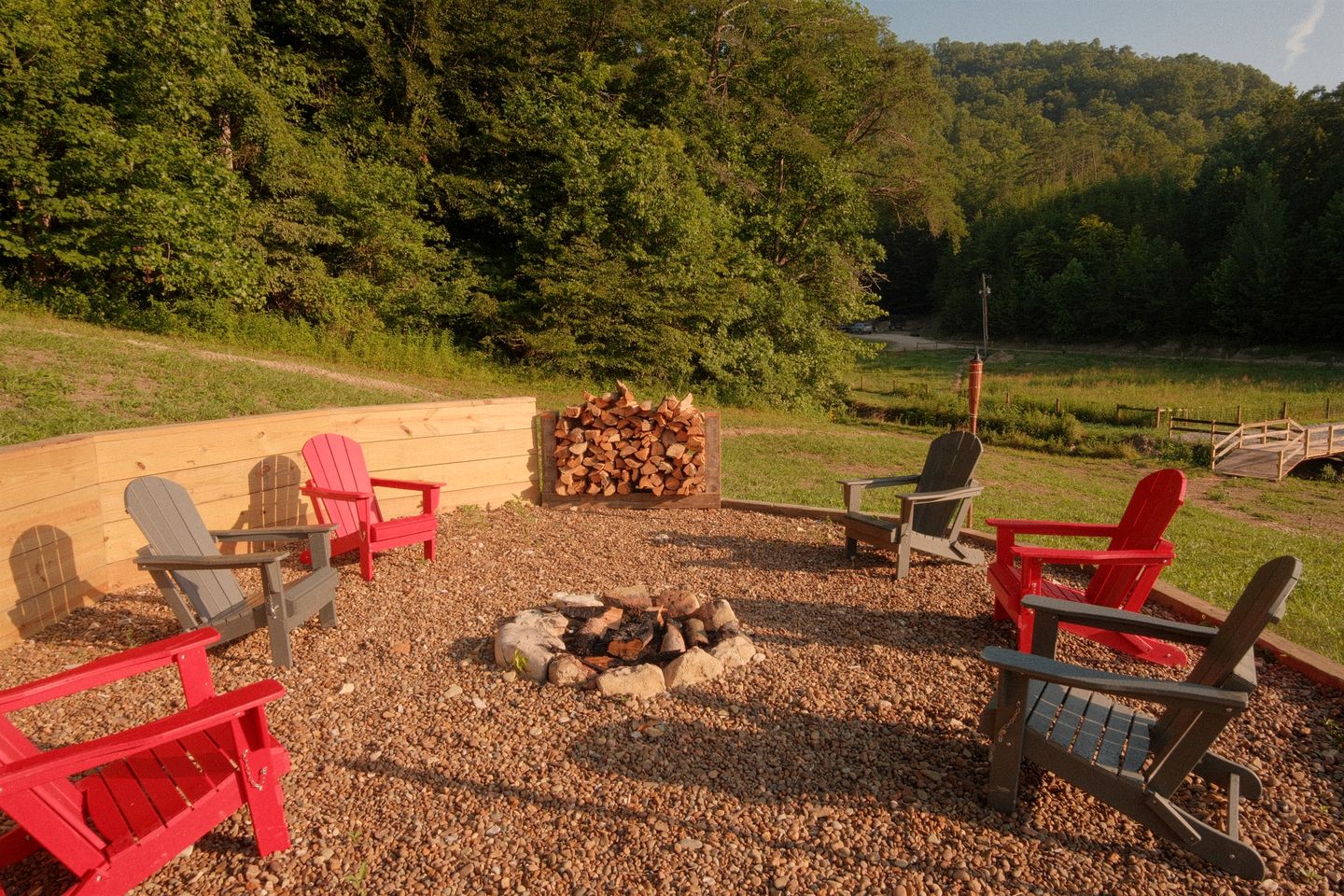 Cozy Stargazing Cabin with Hot Tub near Red River Gorge in Estill County, Kentucky