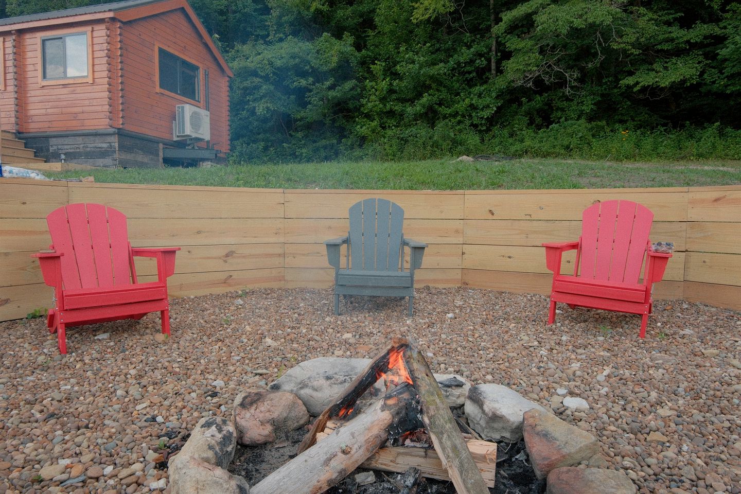 Cozy Stargazing Cabin with Hot Tub near Red River Gorge in Estill County, Kentucky