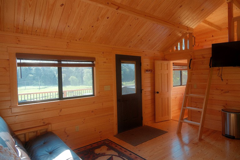 Cabins (United States of America, Irvine, Kentucky)