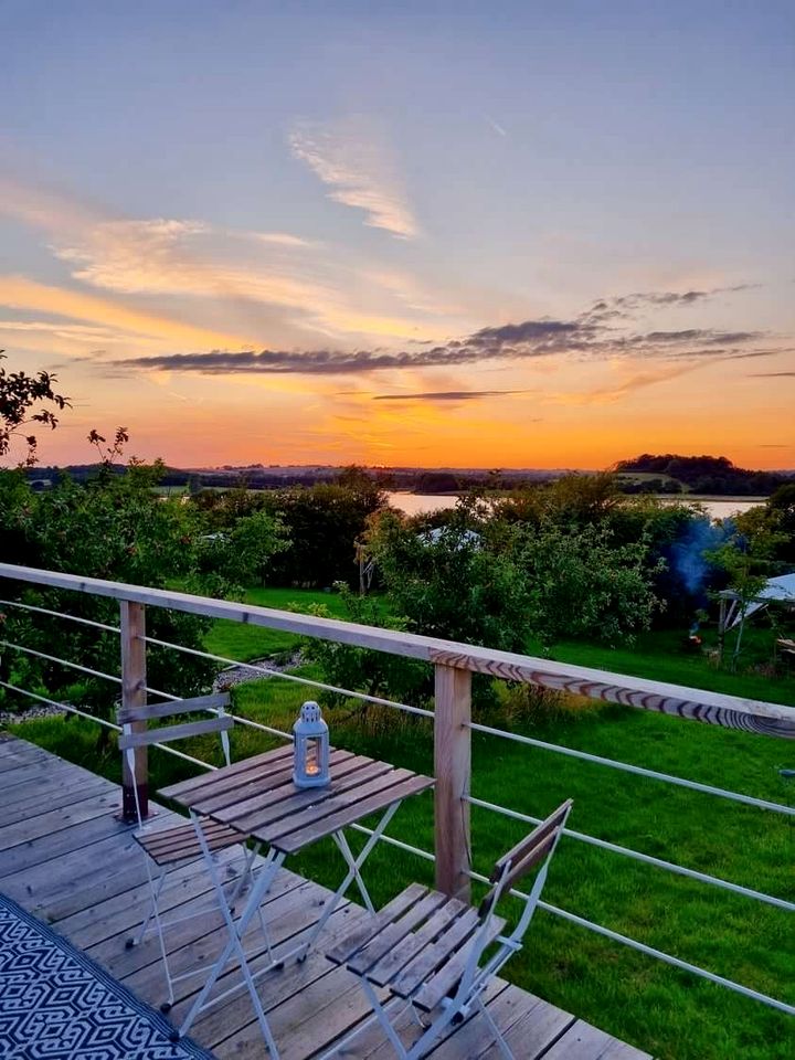 Radiant Lakeside Bell Tent Oasis near Rutland Water in Rutland
