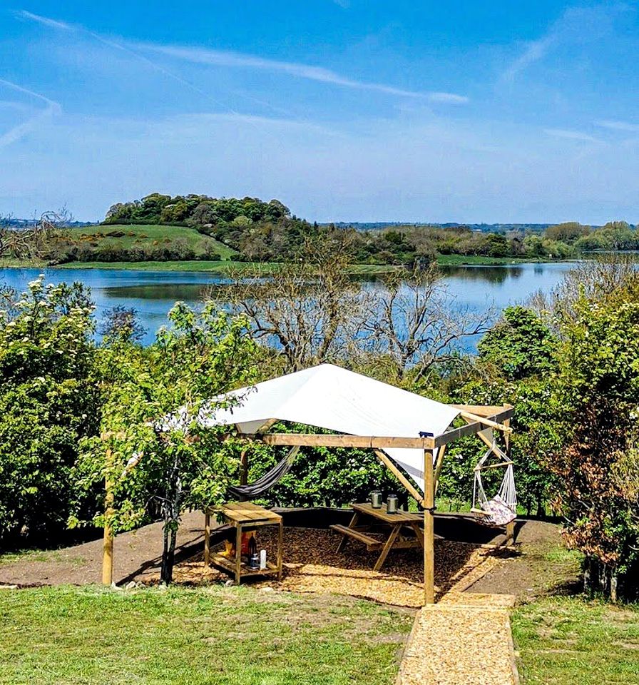 Radiant Lakeside Bell Tent Oasis near Rutland Water in Rutland