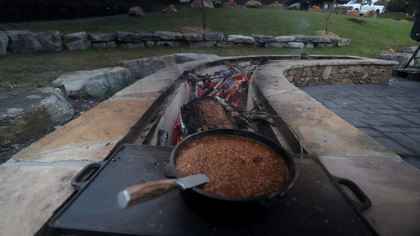 Stargazer’s Glamping Retreat with Hot Tub and Fireside Lounge Seating in Waynesville, North Carolina