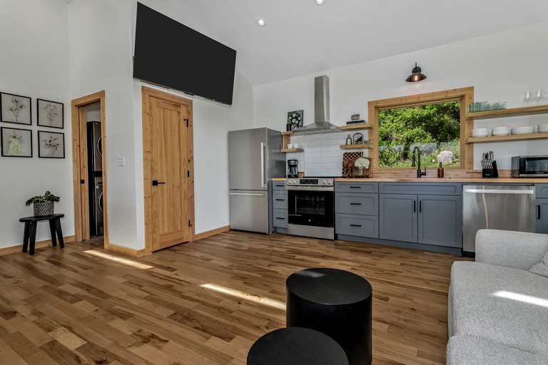 Vacation Rentals (United States of America, Marshall, North Carolina)