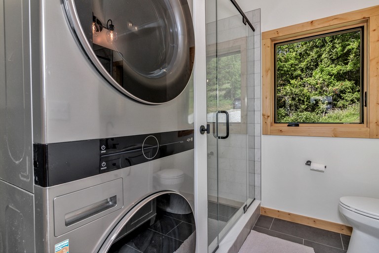 Vacation Rentals (United States of America, Marshall, North Carolina)