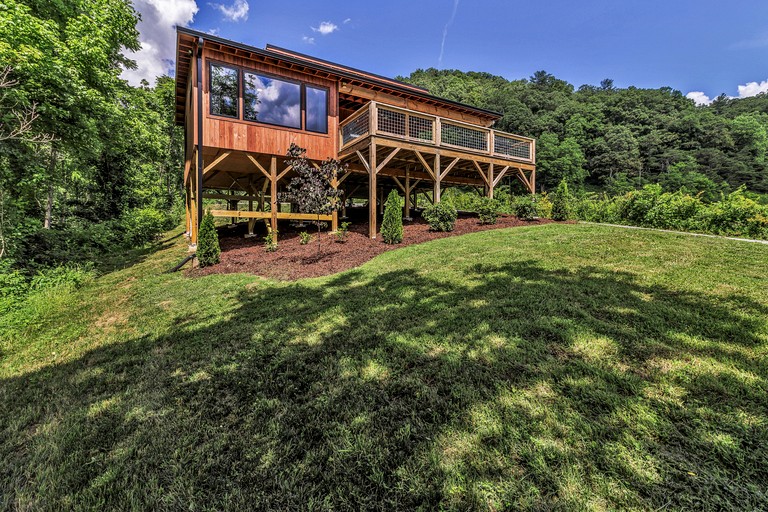 Vacation Rentals (United States of America, Marshall, North Carolina)