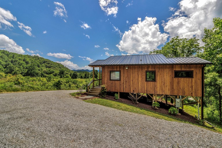 Vacation Rentals (United States of America, Marshall, North Carolina)