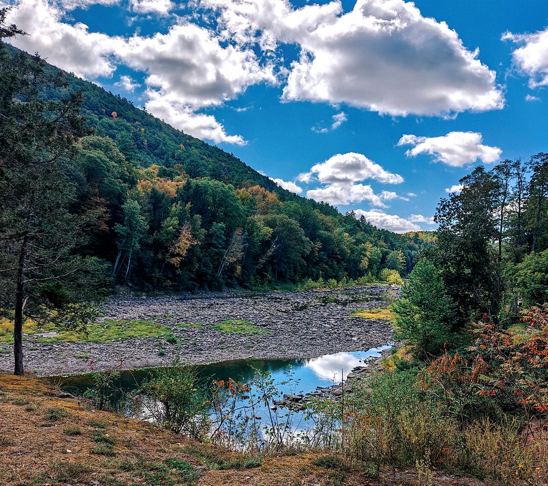 Starlit Geodesic Dome Haven Overlooking a Mountain River in New York’s Catskills