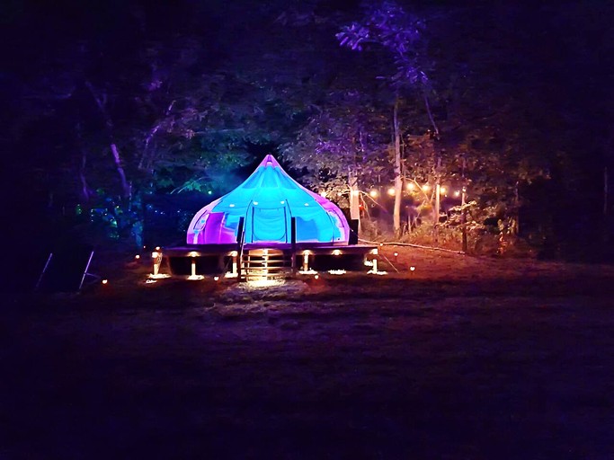 Safari Tents (United States of America, Culpeper, Virginia)