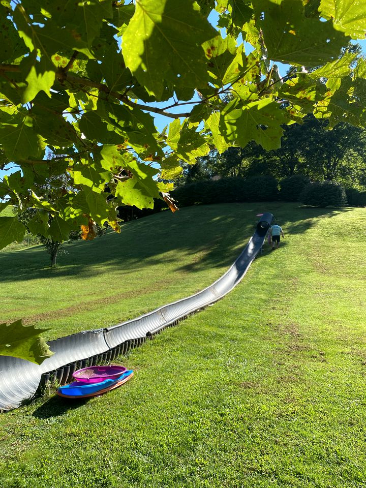 Impressive Barn Suite with Hot-tub and Petting Zoo in Sugar Grove, North Carolina