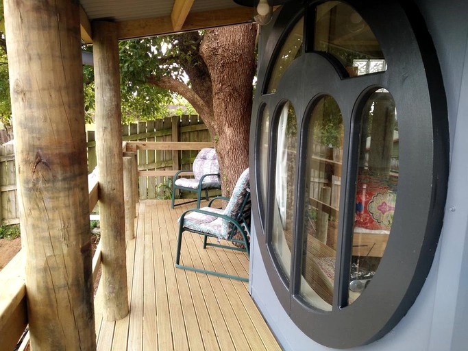 Cabins (Waikino, North Island, New Zealand)