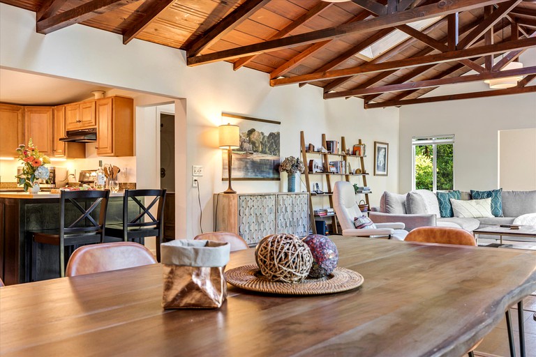 Vacation Rentals (United States of America, Forestville, California)