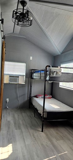 Tiny Houses (United States of America, Lebanon, Tennessee)