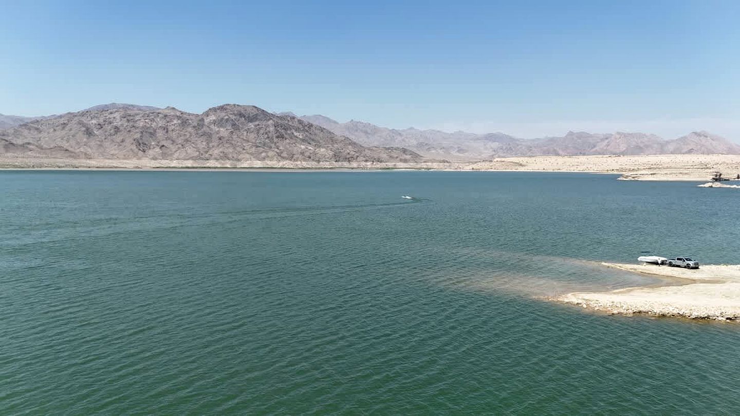 Secluded Desert A-Frame Tiny Home with Exclusive Privacy near Skywalk | Mohave County, Arizona