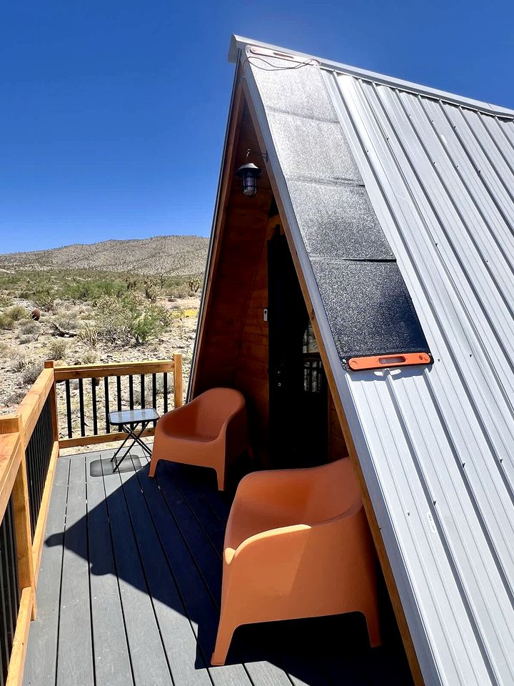Secluded Romantic A-Frame Tiny Home with Stargazing Deck near Grand Canyon, Meadview, Arizona