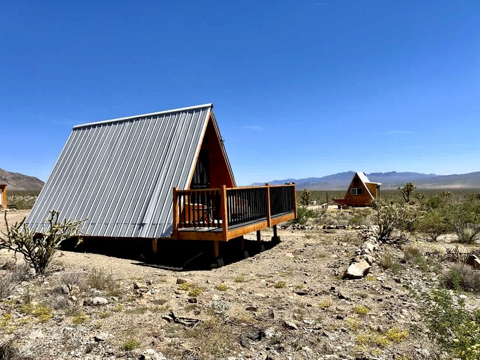 A-Frames (United States of America, Meadview, Arizona)