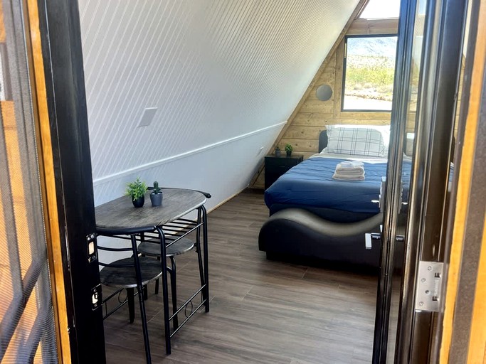 Vacation Rentals (United States of America, Meadview, Arizona)