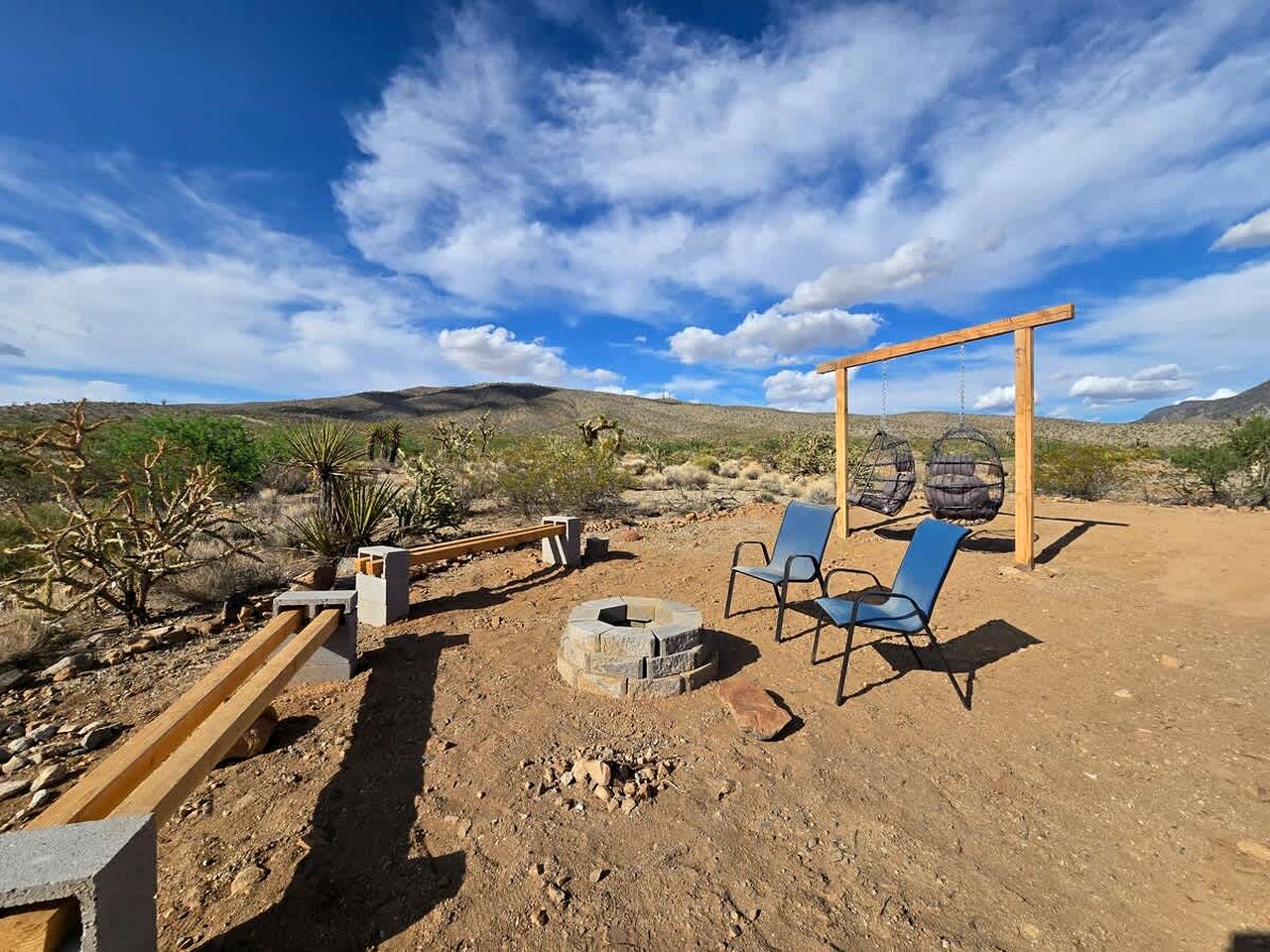 Secluded Off-Grid Tiny Home with Stargazing Views Near Grand Canyon, Valle, Arizona