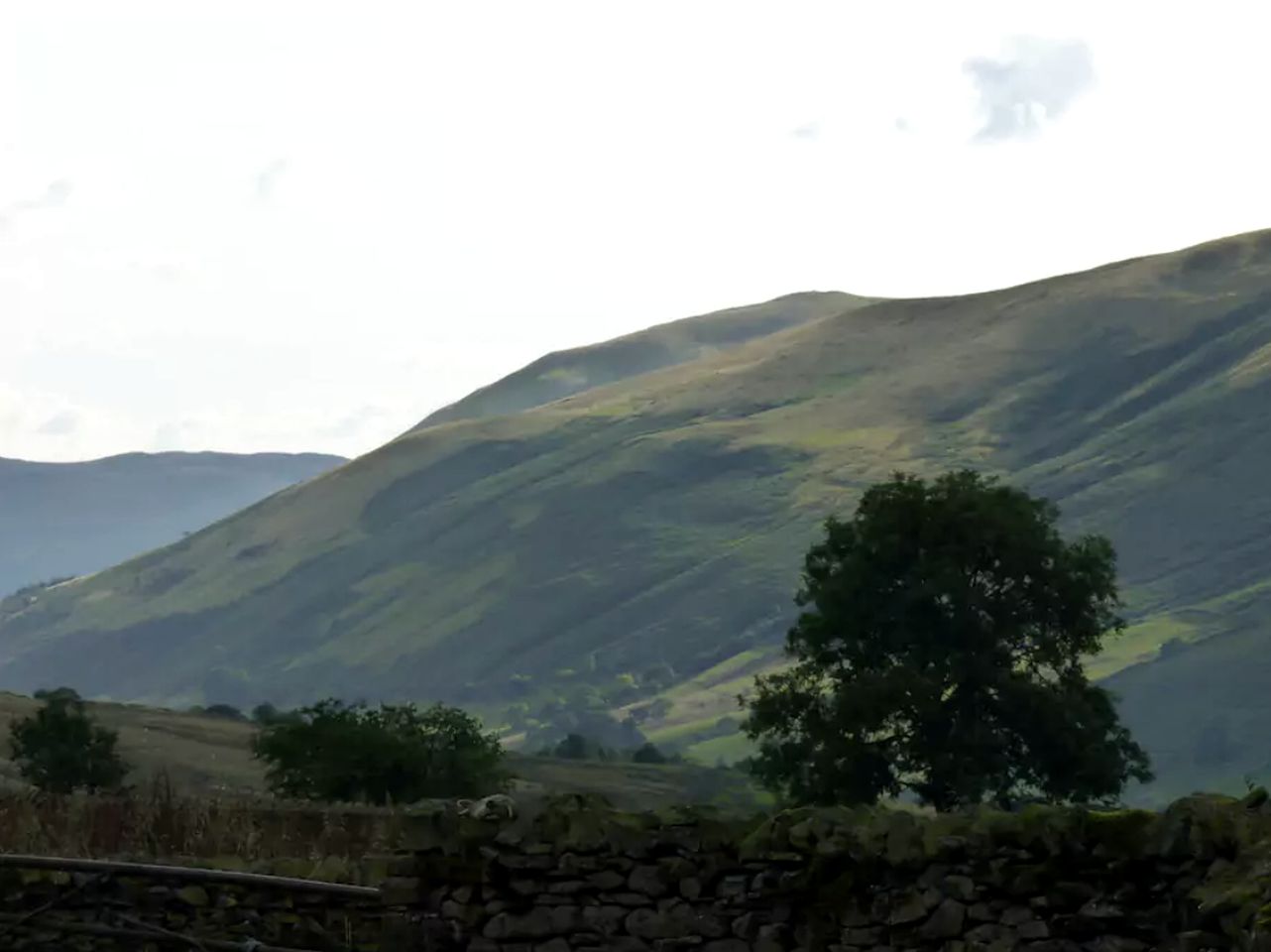 Traditional Stone Cottage Rental with a Fireplace in the Yorkshire Dales of England