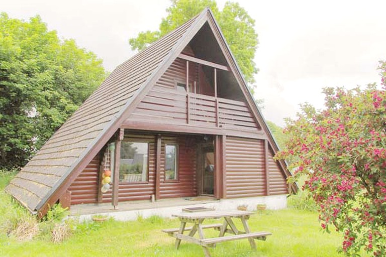 A-Frame Cabins (Kilchoan, Scotland, United Kingdom)