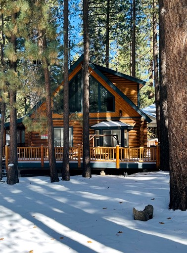 Cabins (United States of America, Big Bear Lake,California)